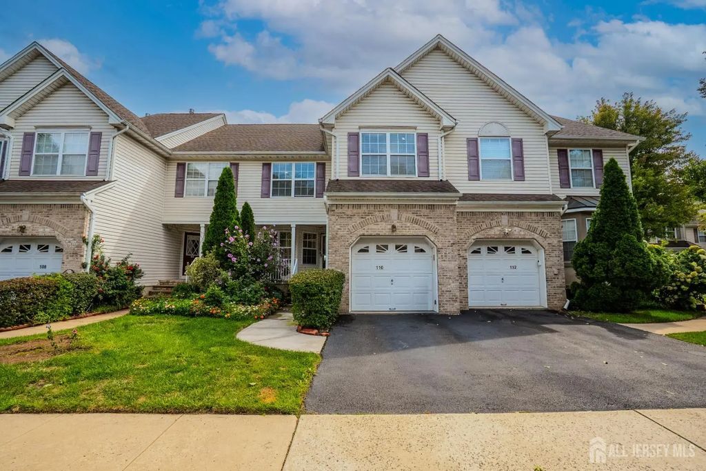 110 Briarwood Drive, North Brunswick