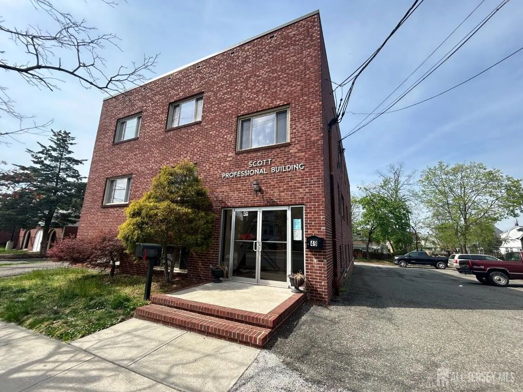 49 Woodbridge Avenue 1, Highland Park