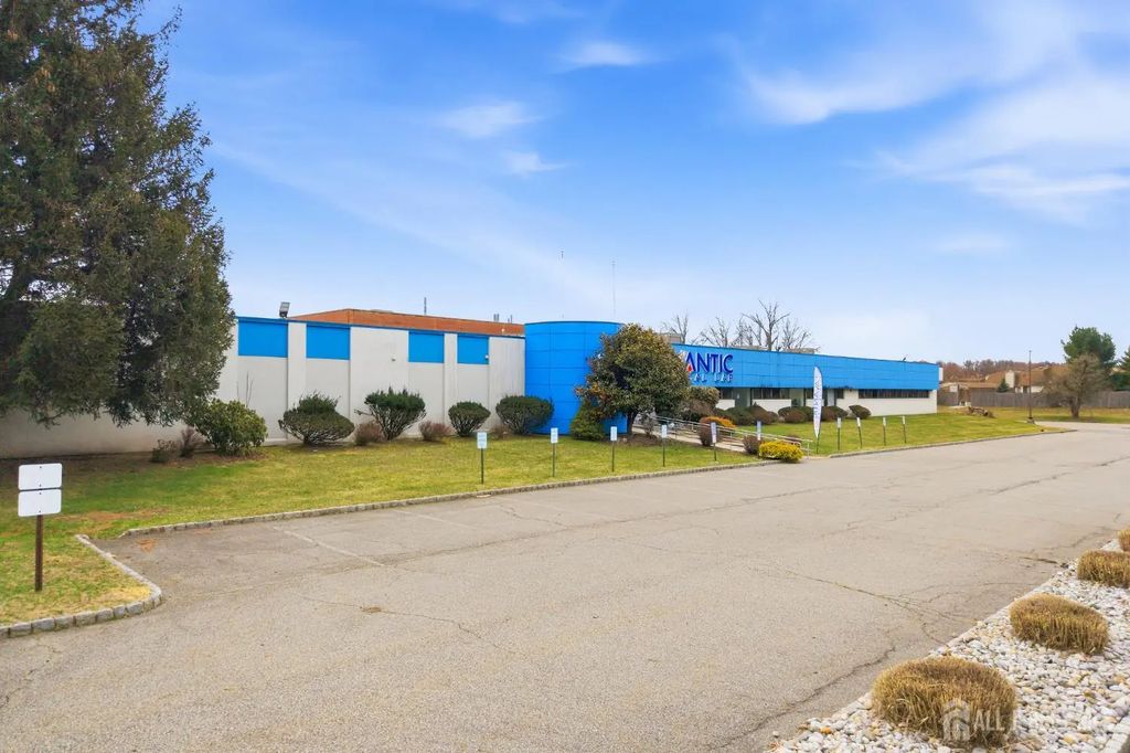 3880 Park Avenue 2, Edison