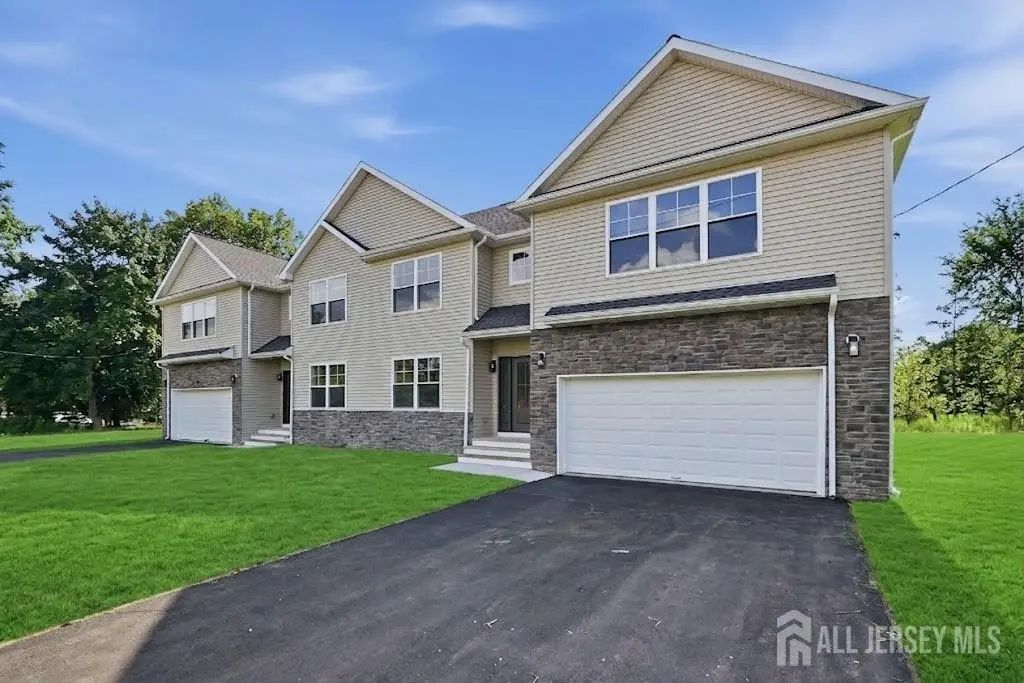 10-b Delar Parkway, Franklin Twsp