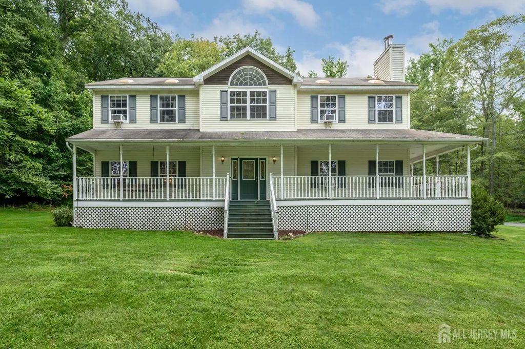 34 Highland Avenue, Green Twp