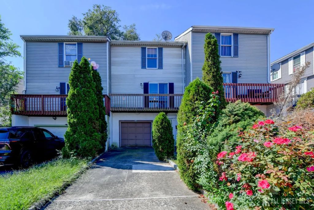 493 Fayette Street, Perth Amboy