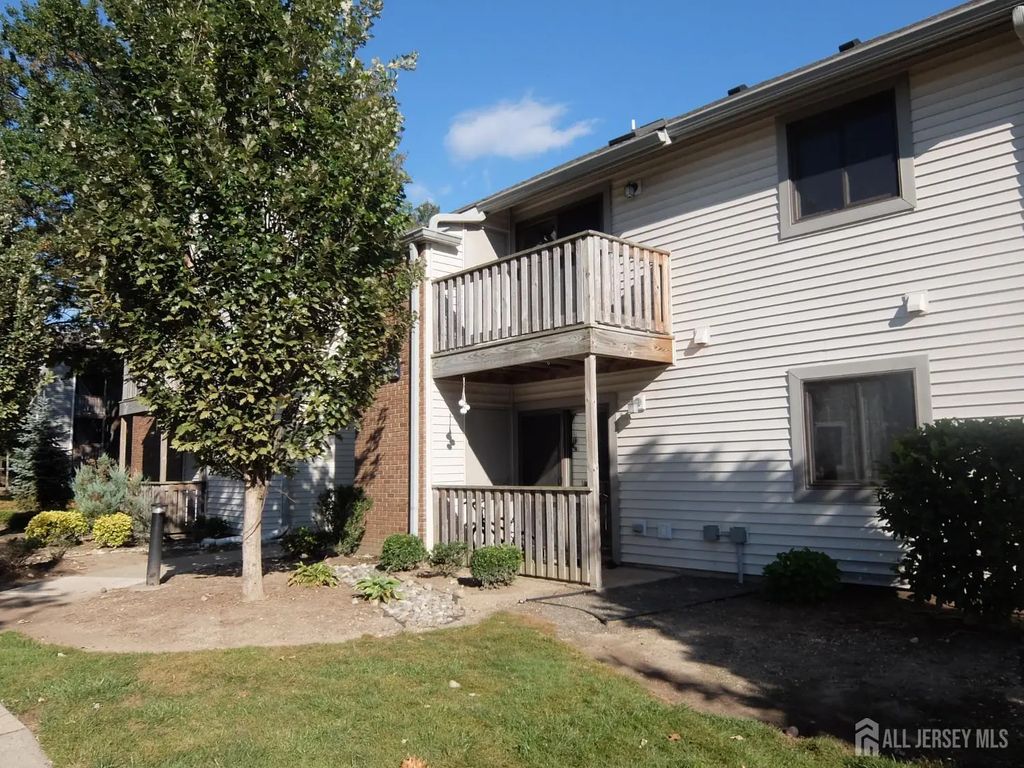 4906 Ravens Crest Drive, Plainsboro