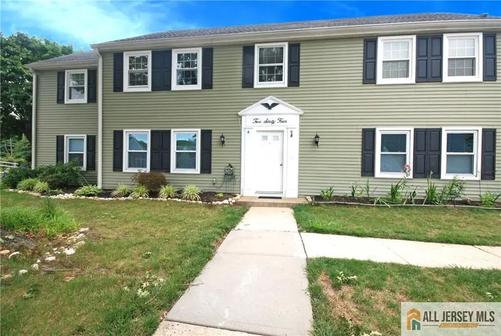 264 Middlebury Lane, Monroe