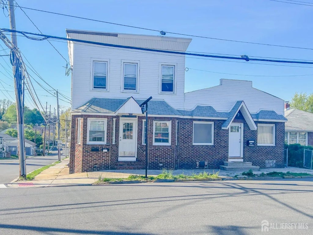 442 Bordentown Avenue, South Amboy