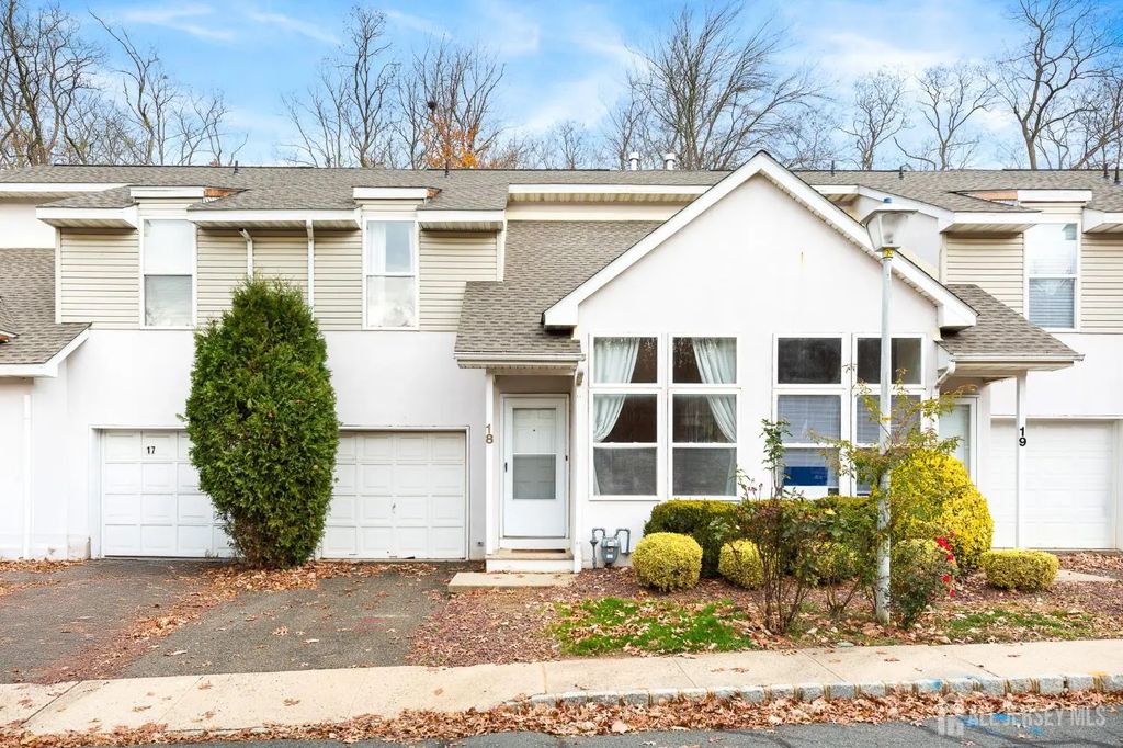 18 Parkside Drive, Jamesburg