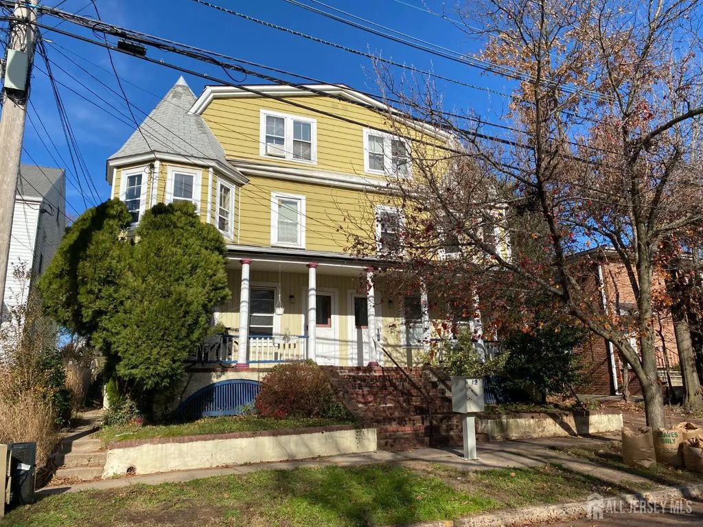 235 Montgomery Street, Highland Park
