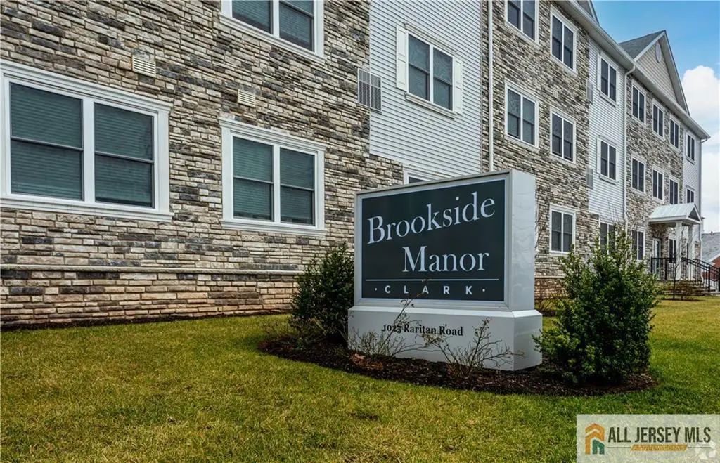 1025 Raritan Road, Clark