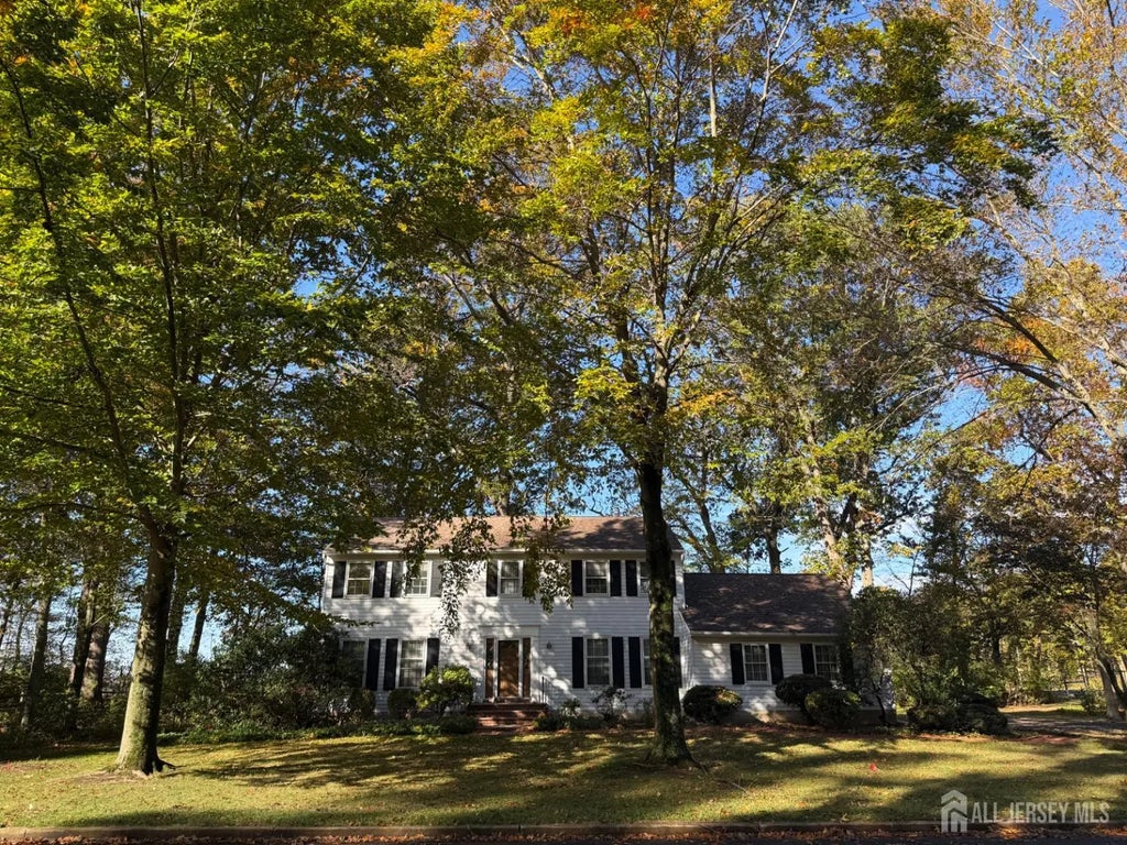 3 Beechtree Lane, Plainsboro