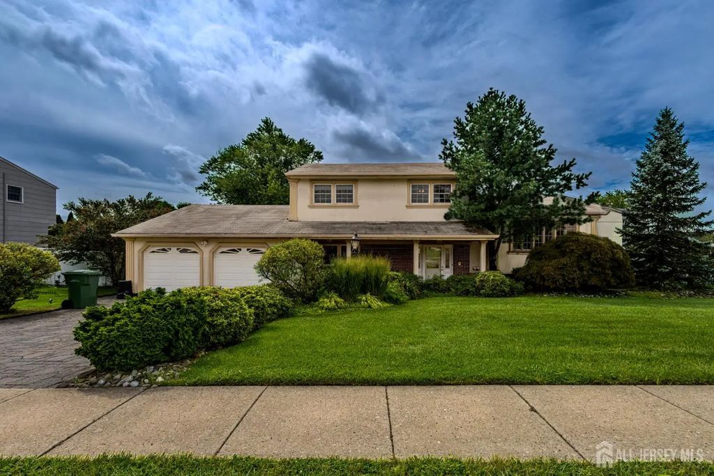 10 Devonshire Road, Sayreville