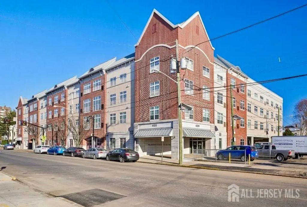 400 E Front Street, Plainfield