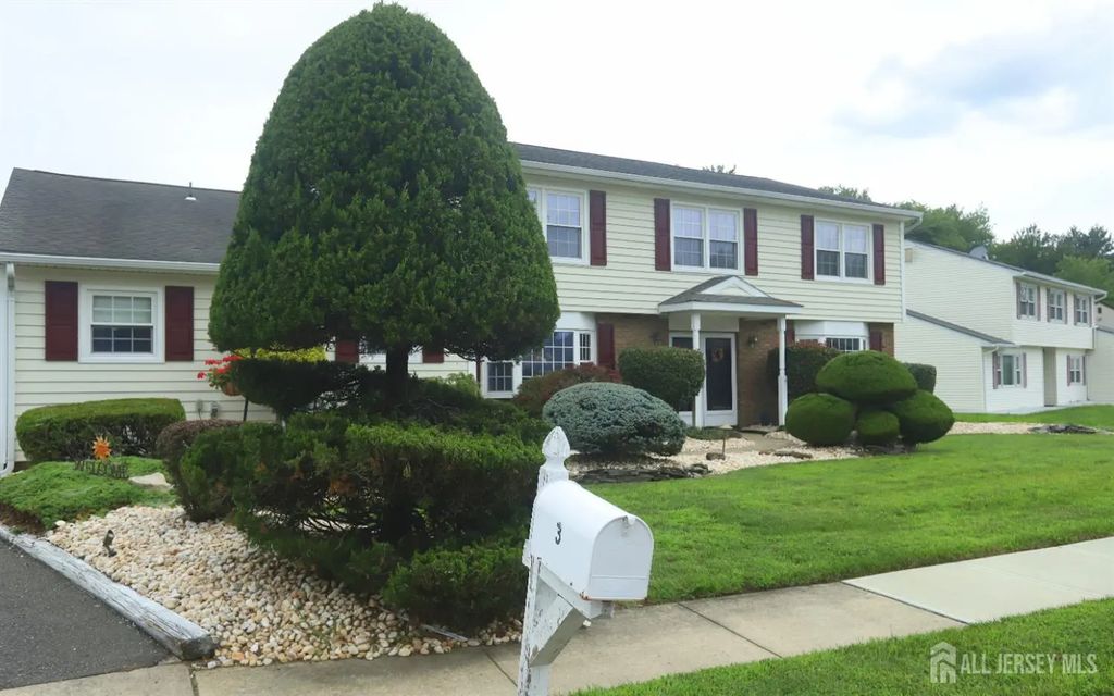 3 Romero Court, Monroe