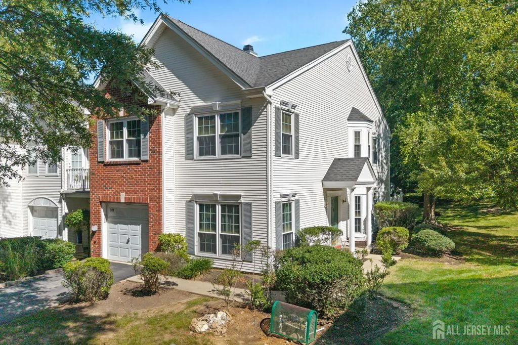 301 Pheasant Run, South Brunswick