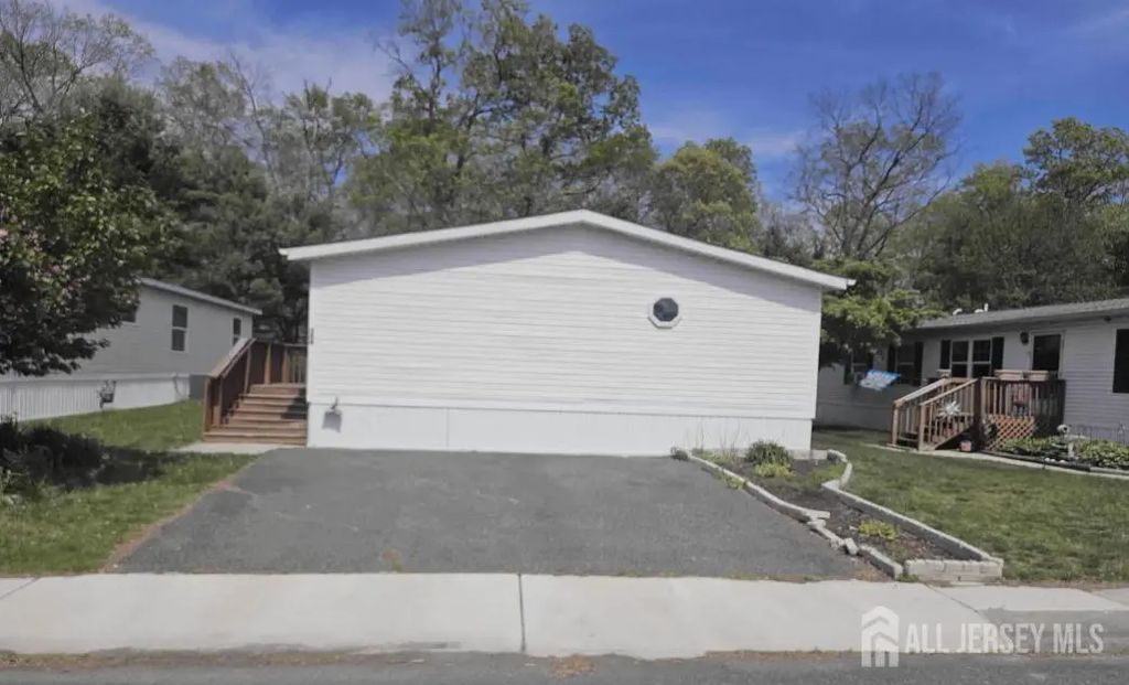 2110 Mays Landing Road, Millville