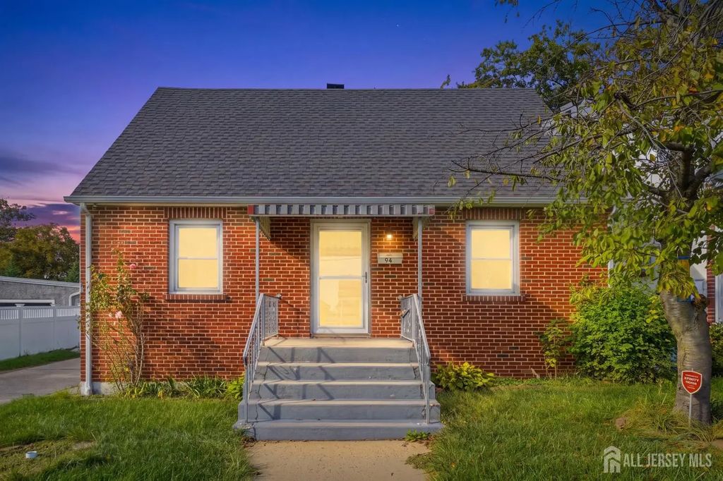 94 Luther Avenue, Perth Amboy