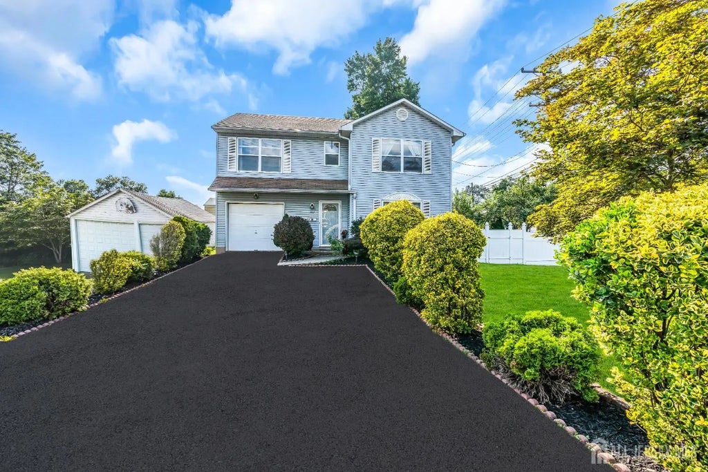 202 Prospect Avenue, Dunellen