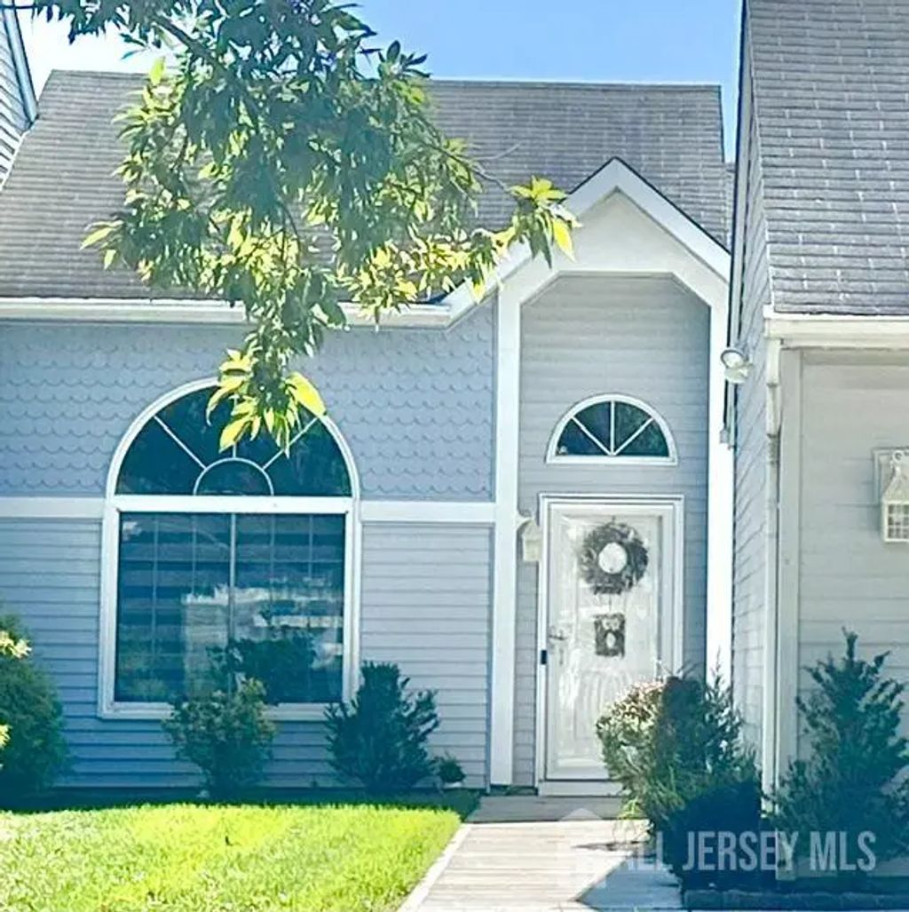 589 Madison Drive, Monroe