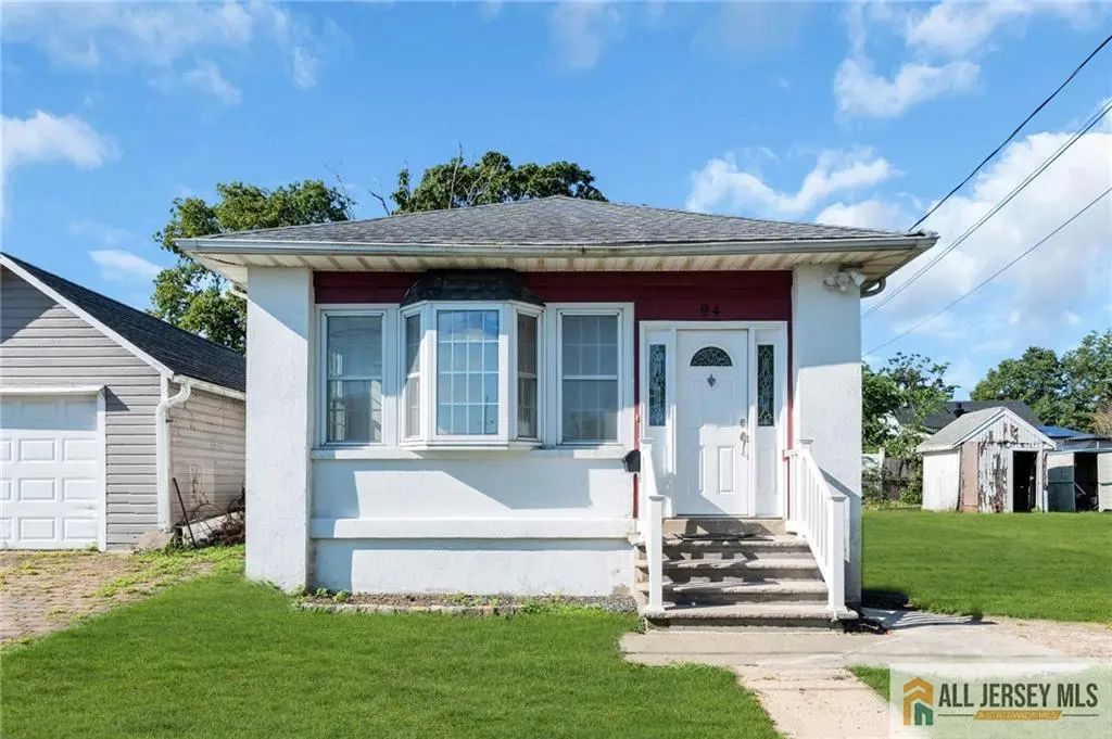 94 Neptune Place, South Amboy