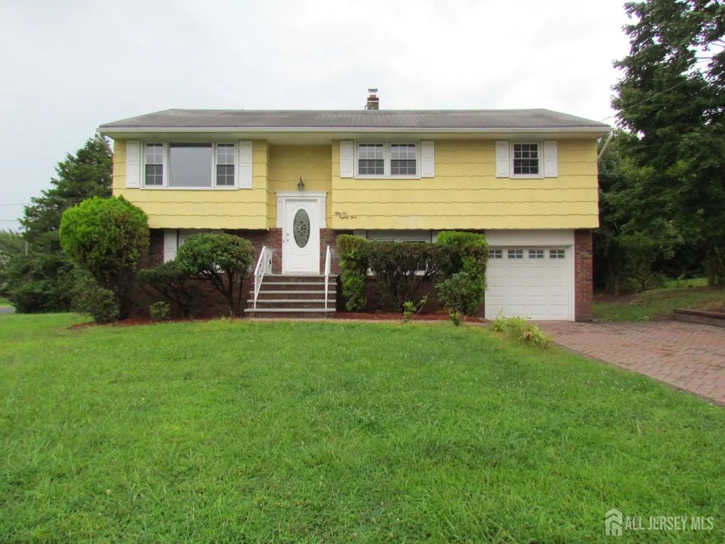 5284 Deborah Drive, Piscataway