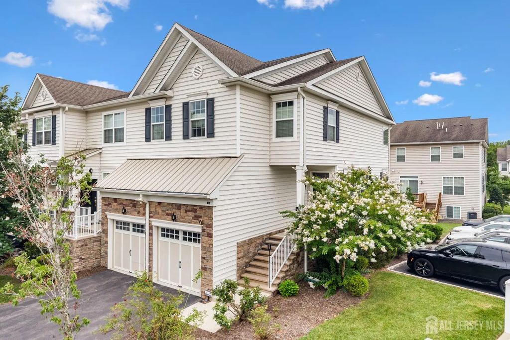 33 Cortland Place, Montgomery