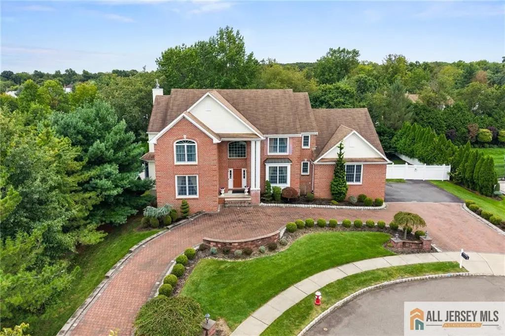 15 Olsen Court, South Brunswick