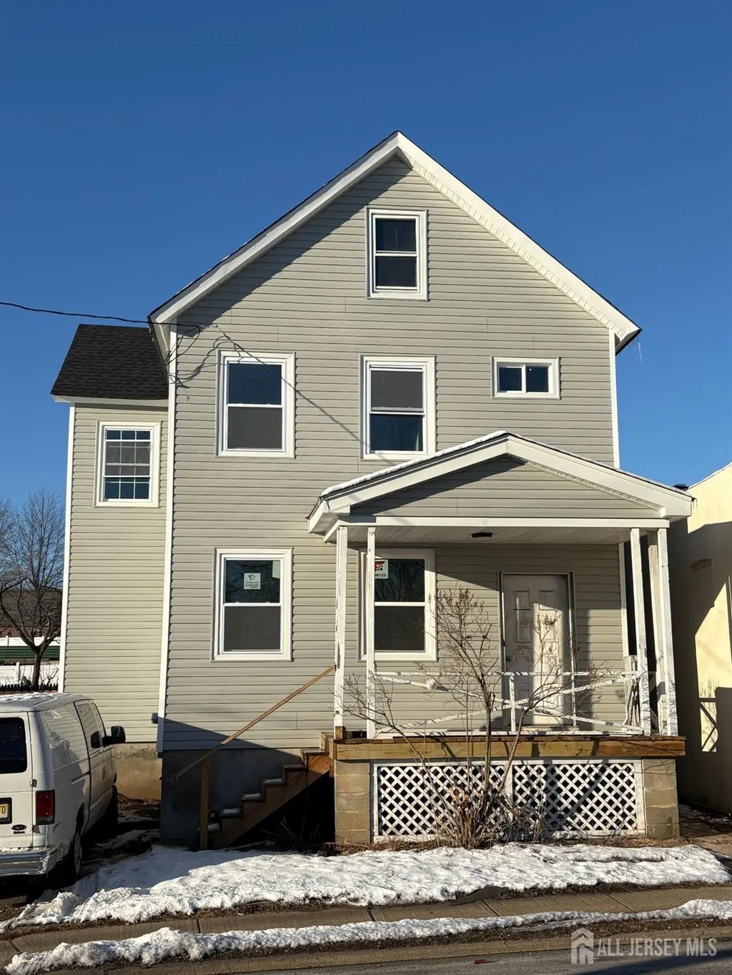 169 Washington Road, Sayreville