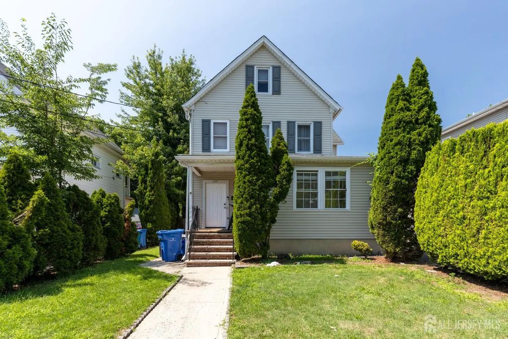 348 Front Street, Dunellen