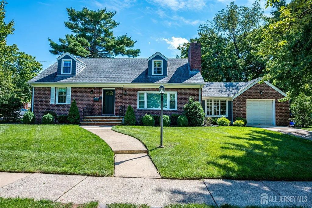 812 Abbott Street, Highland Park