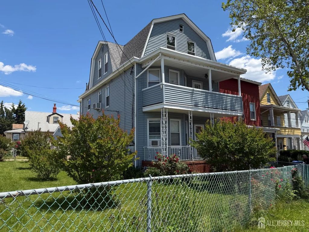 492 Sayre Avenue, Perth Amboy