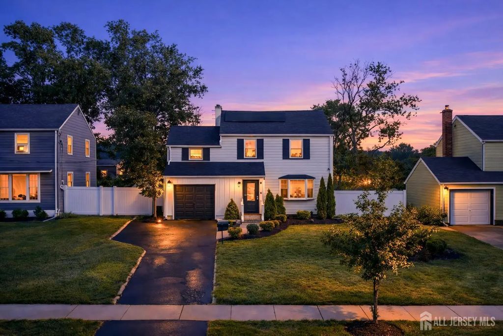 1448 E 7th Street E, Plainfield
