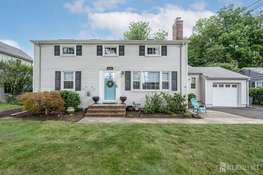 1201 Rahway Avenue, Westfield