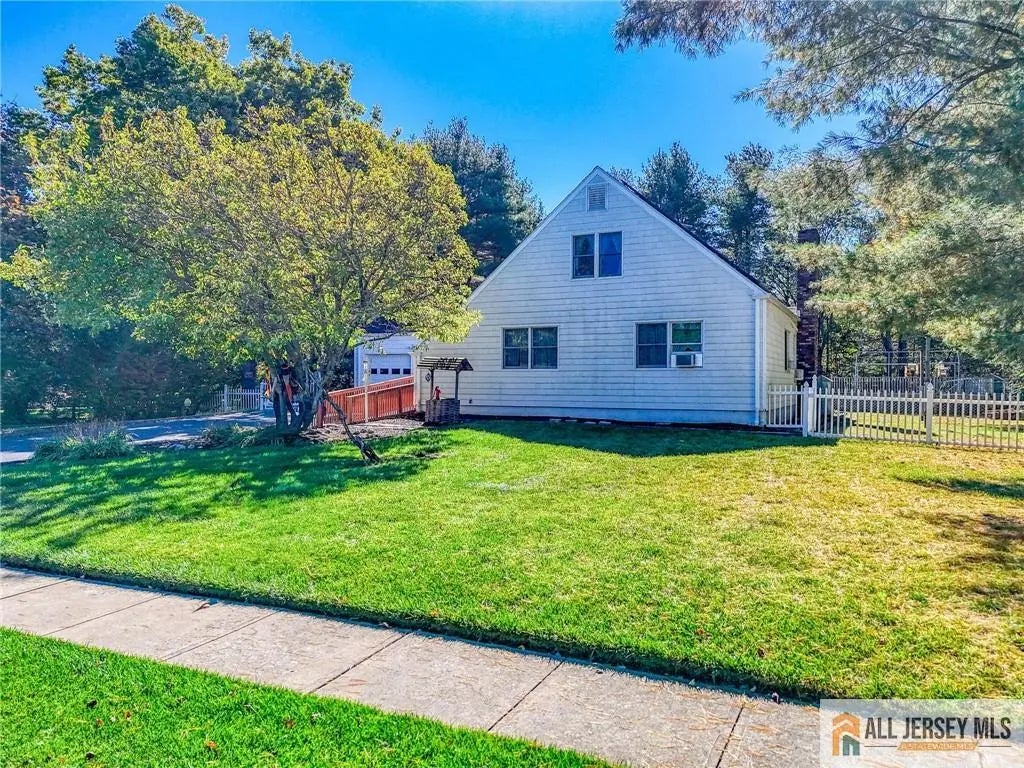 19 Jurgelsky Road, Monroe