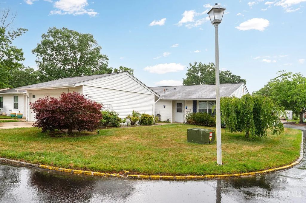 286-b Tabor Road, Monroe