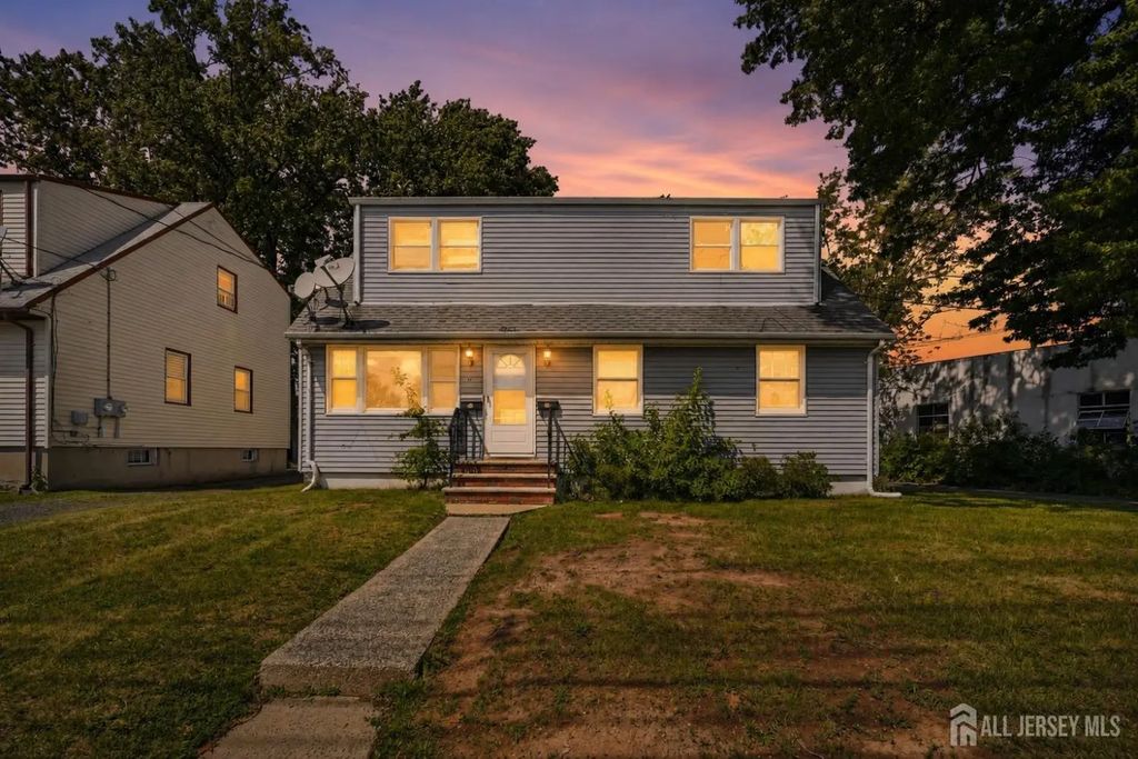 10 N Washington Avenue N, Colonia