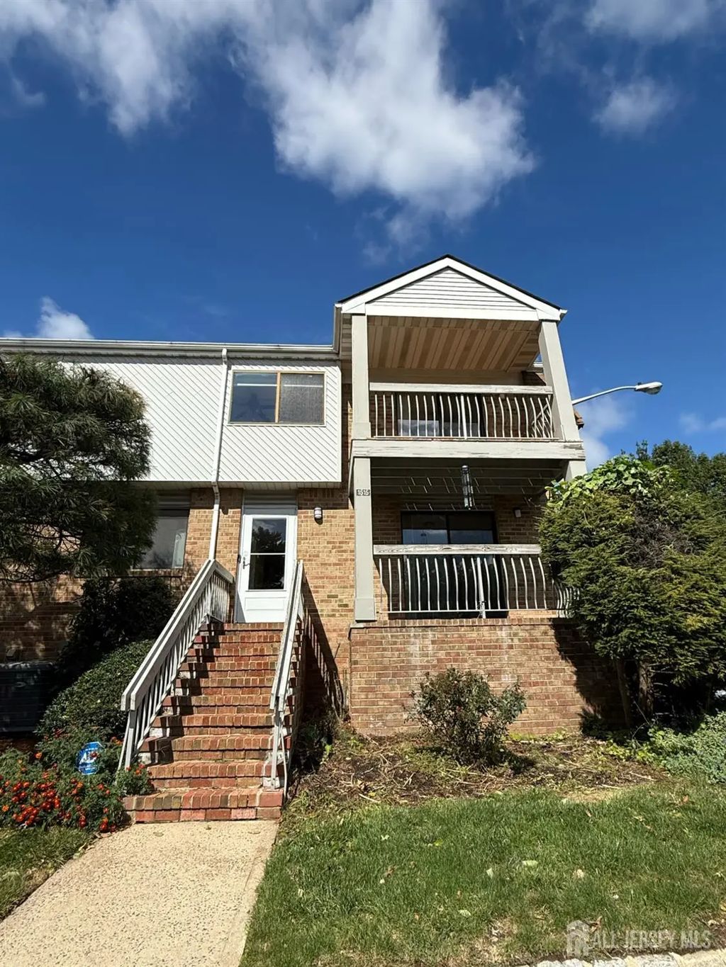 1515 Edison Glen Terrace, Middlesex