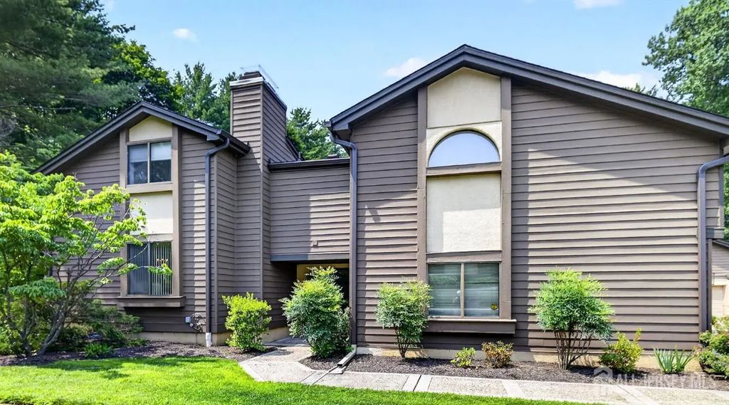 167 Sayre Drive, Plainsboro