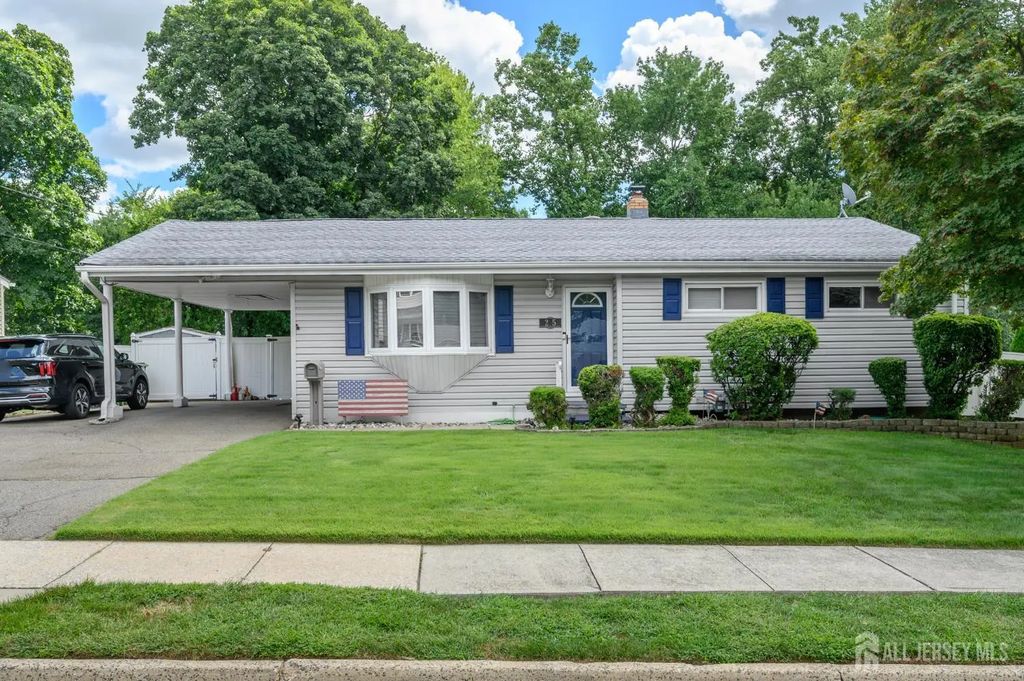 25 Brookside Road, Edison