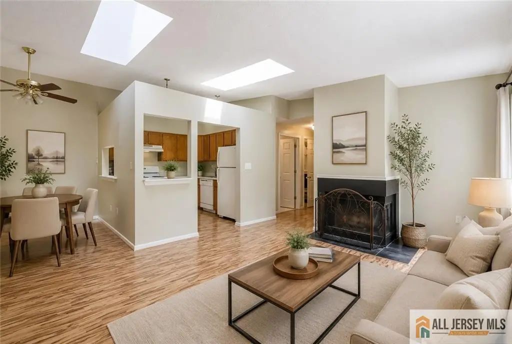 107 Rachel Court, 