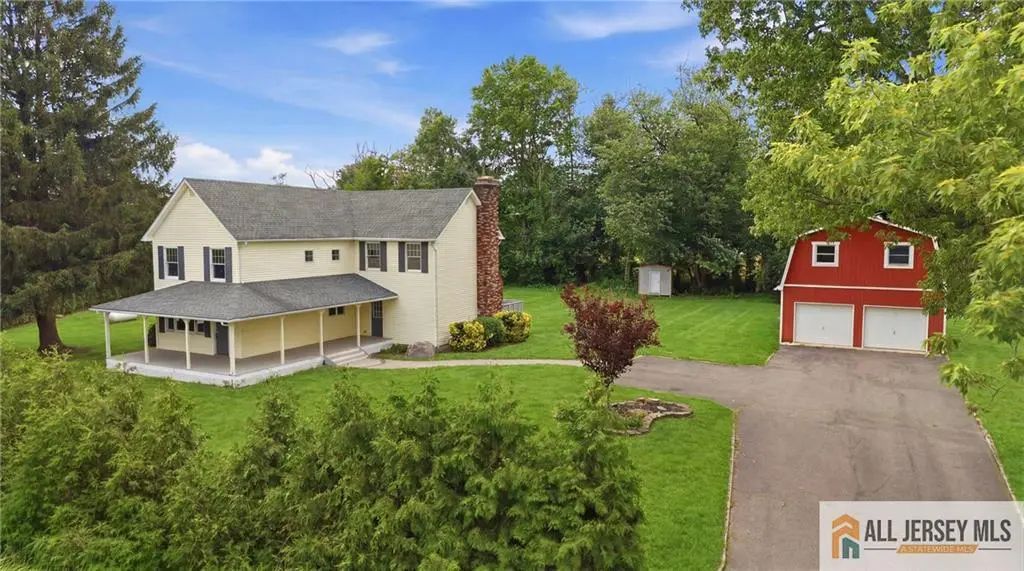226 Gravel Hill Road, Monroe