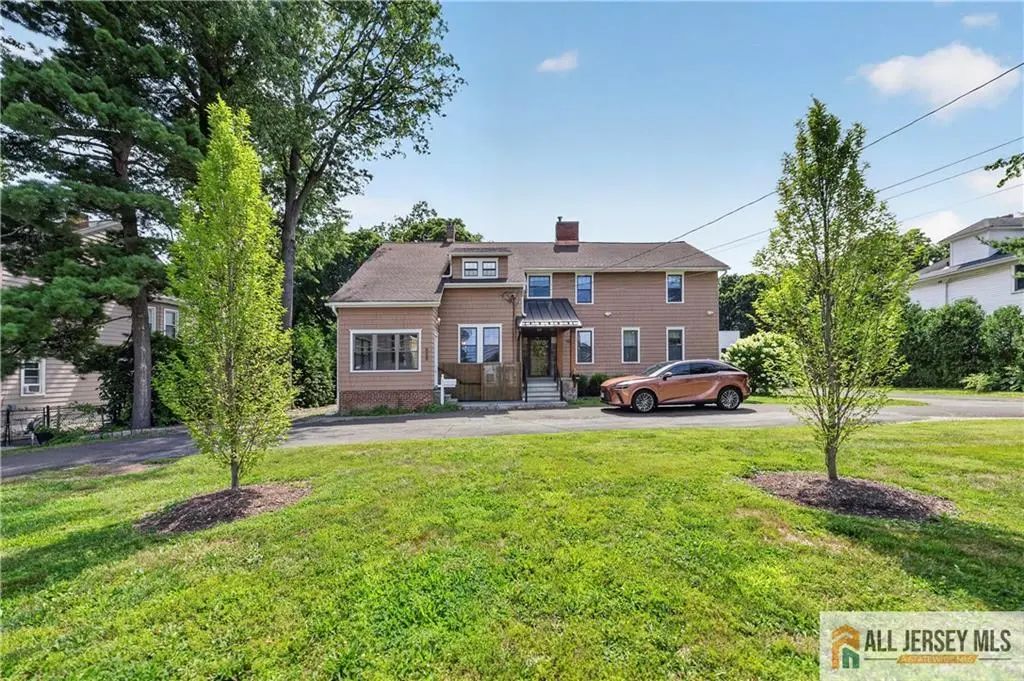 1048 Prospect Street, Ewing