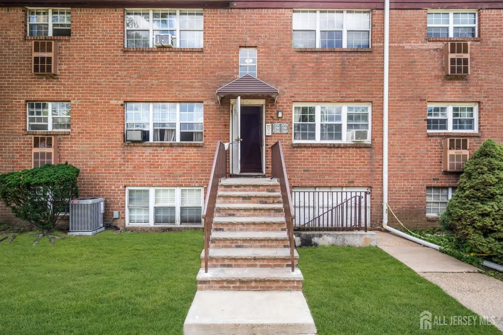 299 College Drive, Edison