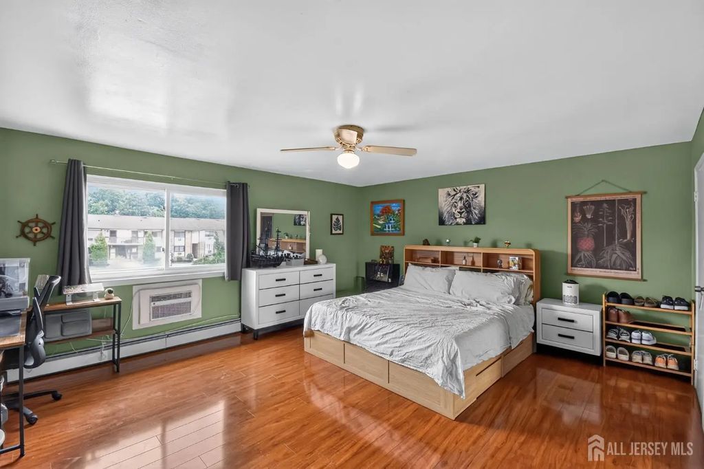 1008 Cricket Lane, Woodbridge Proper