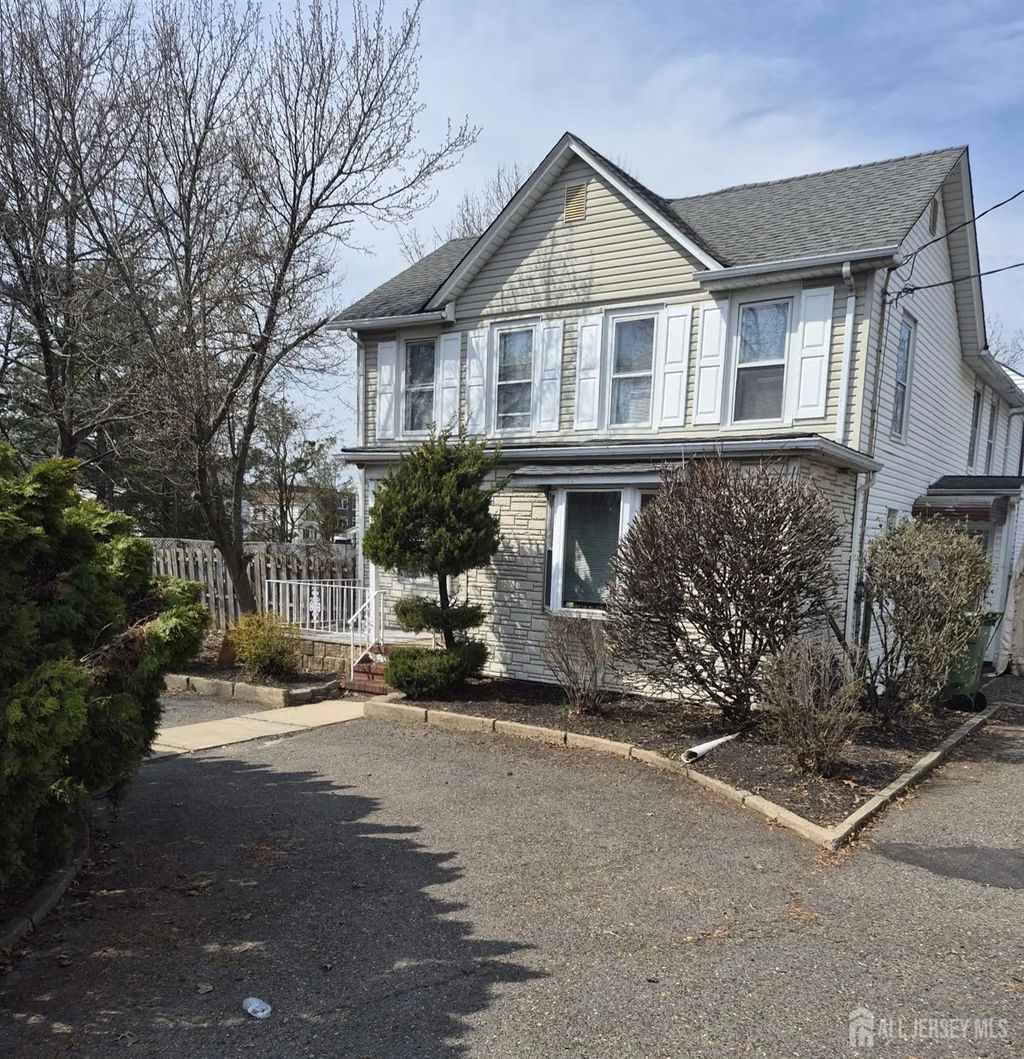 185 Washington Road, Sayreville