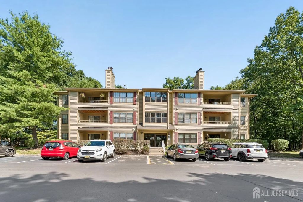1403 Stoneridge Circle, Helmetta
