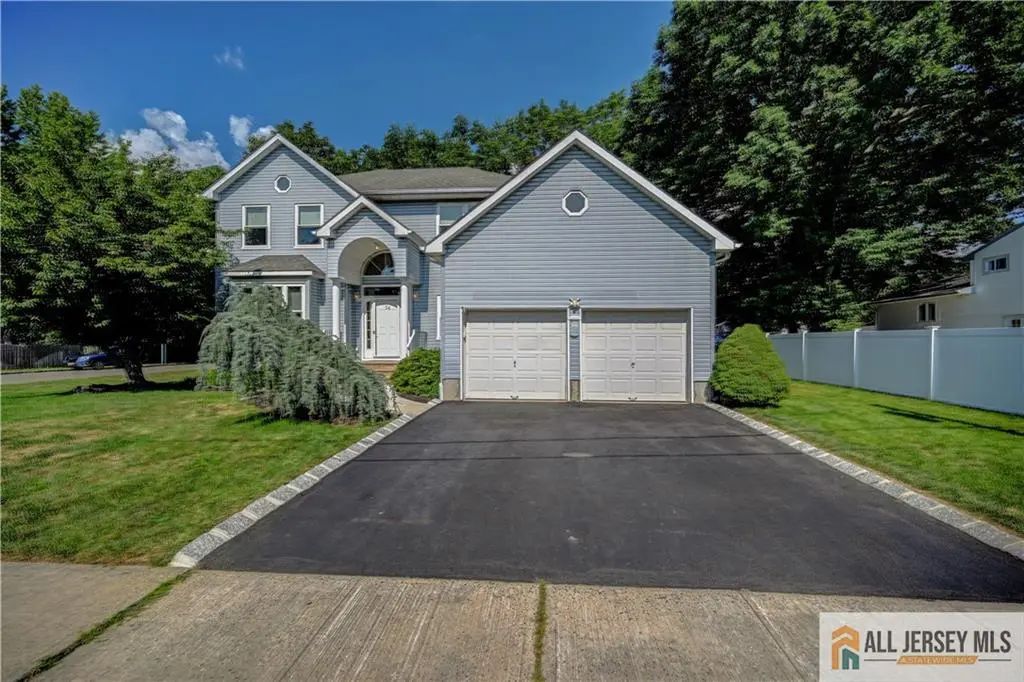 54 7th Street, Monroe