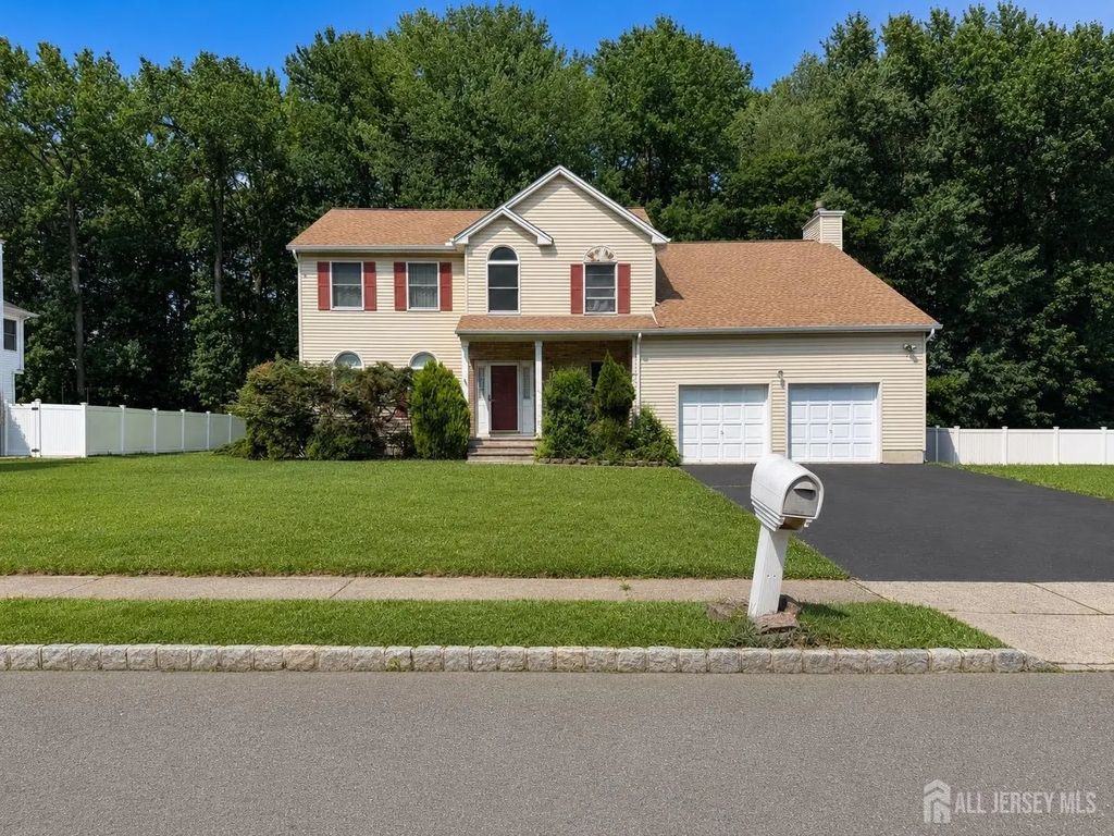 26 Plains Gap Road, North Brunswick