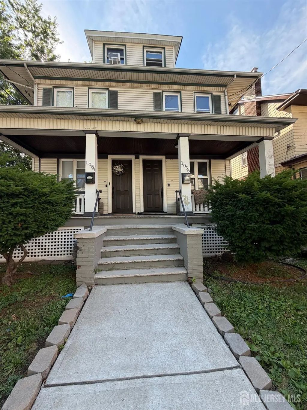 1056 Hunterdon Street, Newark