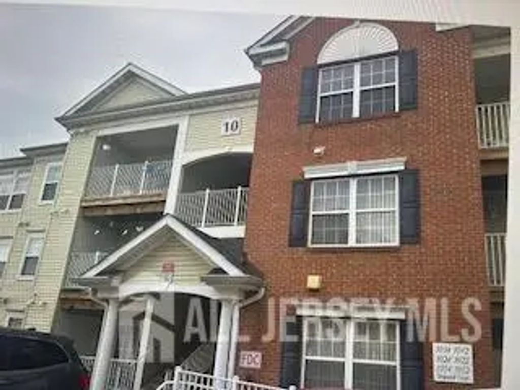 1031 Dogwood Court, New Brunswick