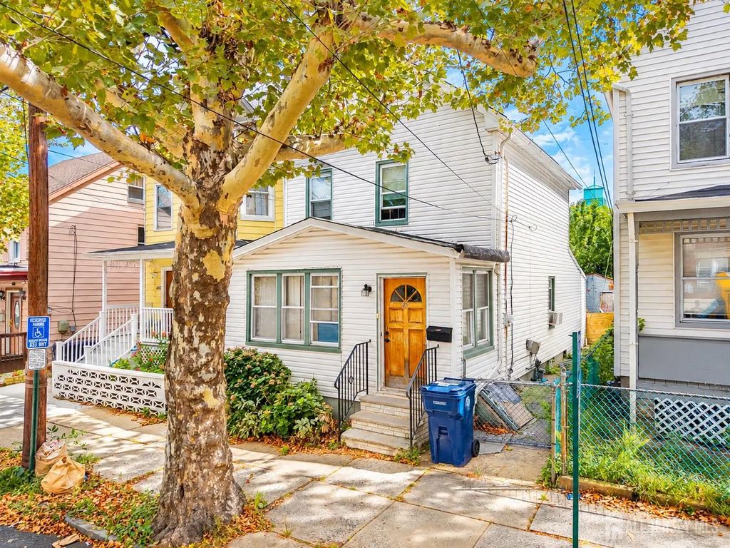450 Mechanic Street, Perth Amboy