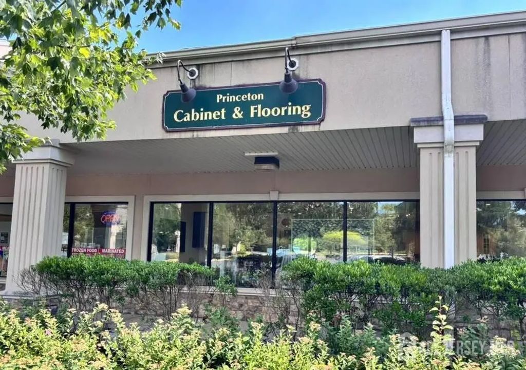 660 Plainsboro Road, Plainsboro
